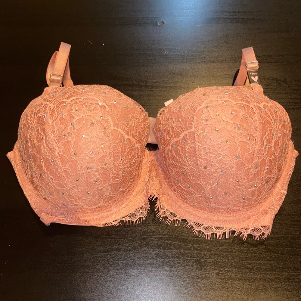 Victoria’s Secret Dream angel bra size 34DD